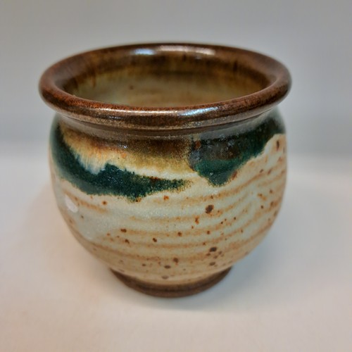 Click to view detail for #241140 Punch Cup with Thumb Hold $8.50